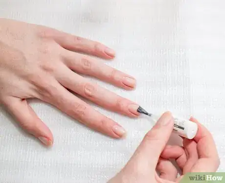 Image titled Do Gradient Nails Step 13