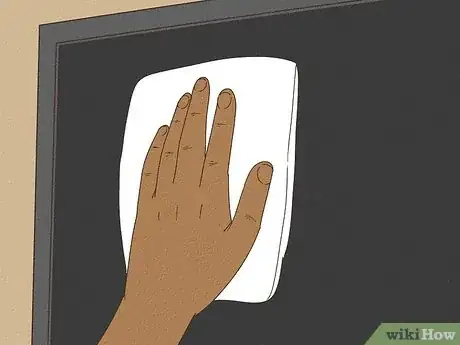 Image titled Remove Fingerprints from a TV Screen Step 10