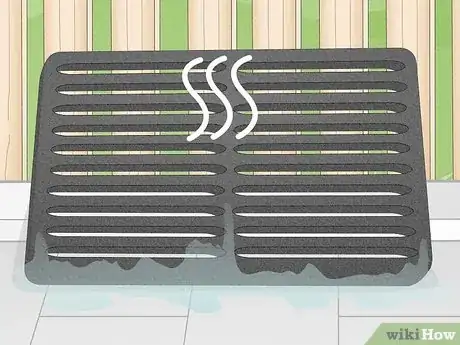 Image titled Clean Porcelain Grill Grates Step 5