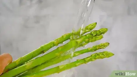 Image titled Steam Asparagus Step 3