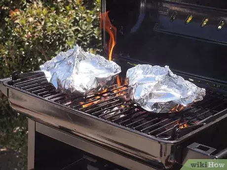 Image titled Make Grilled Mushrooms in Foil Packets Step 6