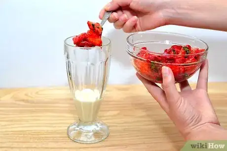 Image titled Make a Strawberry Parfait Step 2