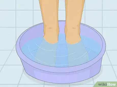 Image titled Control Foot Odor with Baking Soda Step 10