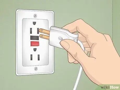 Image titled Repair an Electric Cord Step 1