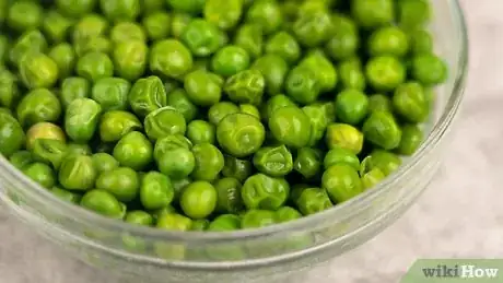 Image titled Cook Peas Step 1