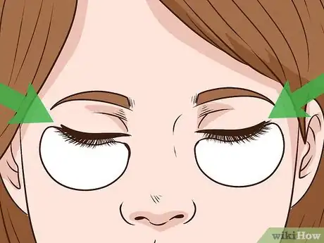 Image titled Remove Eyelash Extensions Step 5