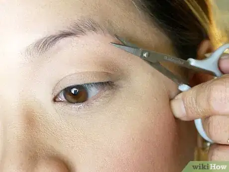 Image titled Make Your Eyebrow Hairs Straight Instead of Curly Step 5