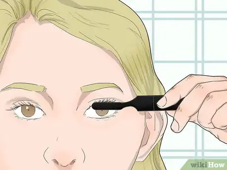 Image titled Heat an Eyelash Curler Step 10