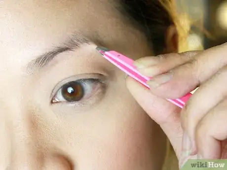 Image titled Make Your Eyebrow Hairs Straight Instead of Curly Step 4