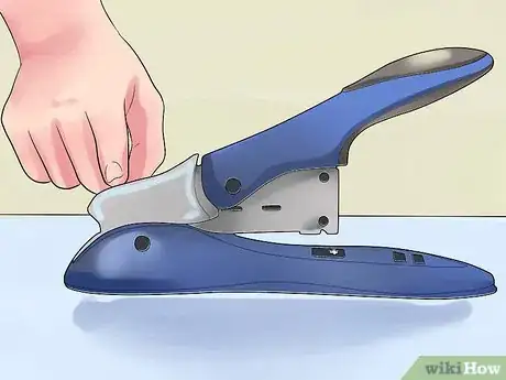 Image titled Open a Bostitch Heavy Duty Stapler Step 2