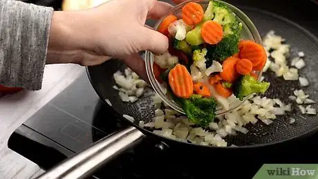 Image titled Cook Mixed Vegetables Step 2