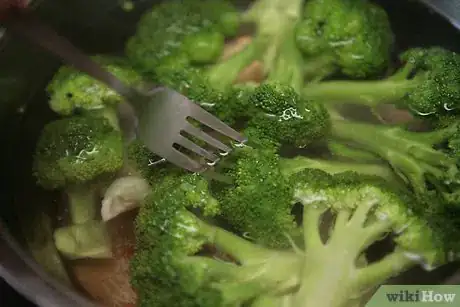 Image titled Keep Cooked Broccoli Bright Green Step 4