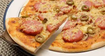 Cook Pizza in a Gas Oven