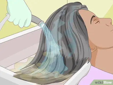 Image titled Highlight Blonde Hair Step 13