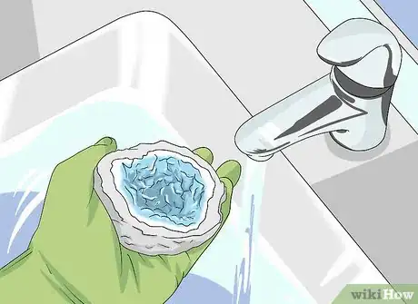 Image titled Clean Geodes Step 10