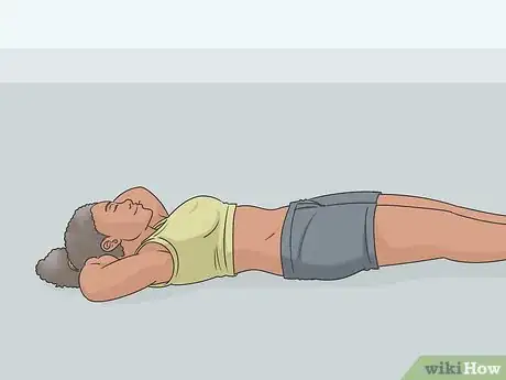 Image titled Do Knee Crunches Step 9
