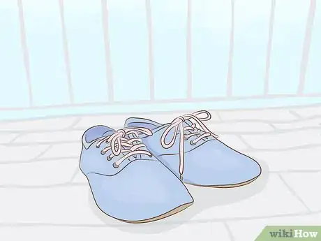 Image titled Scotchgard Shoes Step 1