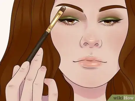 Image titled What Colors Go with Green Eyeshadow Step 6