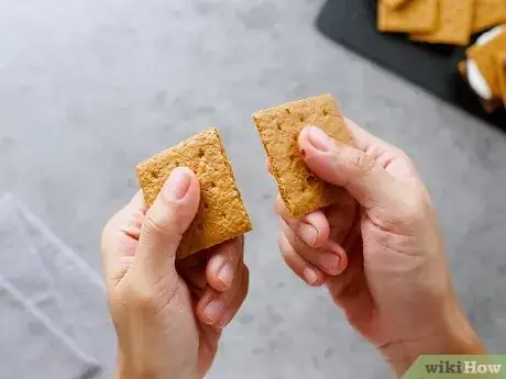 Image titled Make Smores in a Microwave Step 7