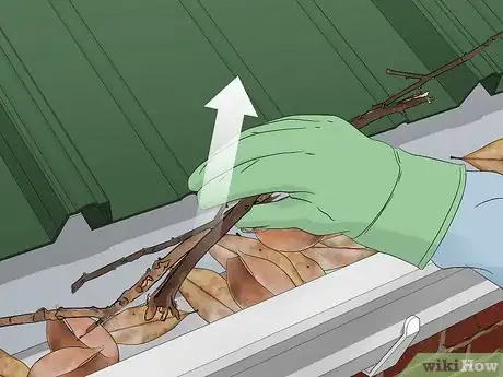 Image titled Remove Ice from Gutters Step 9