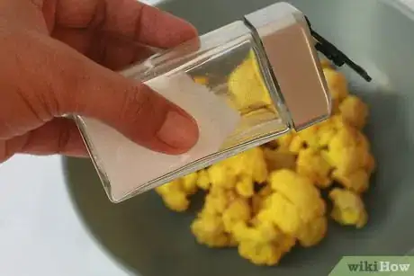 Image titled Prepare Cauliflower Florets Step 14