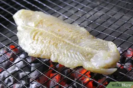 Image titled Grill Halibut Step 4