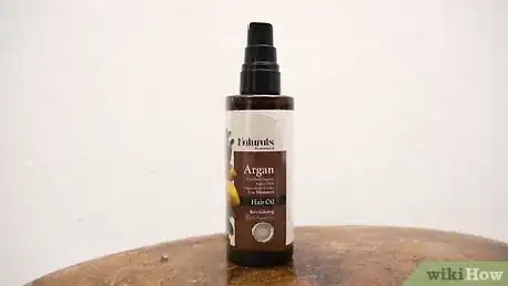 Image titled Use Argan Oil for Hair Step 4