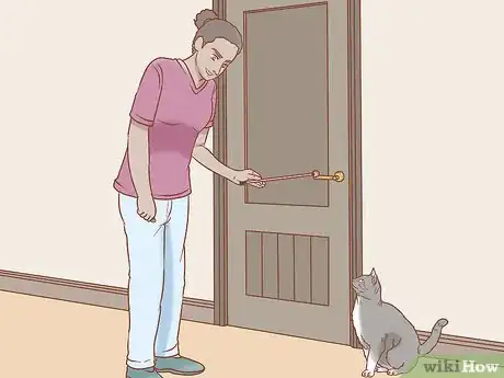 Image titled Teach a Cat to Open a Door Step 10