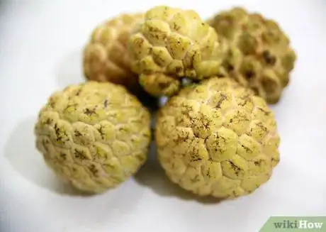 Image titled Select and Store Custard Apples Step 1