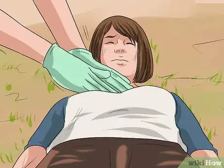 Image titled Conduct a Head to Toe Exam During First Aid Step 14