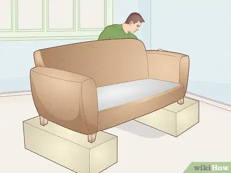 Image titled Cover a Sofa for Moving Step 5