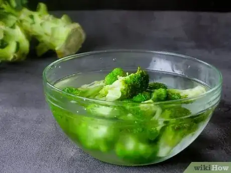 Image titled Parboil Broccoli Step 6