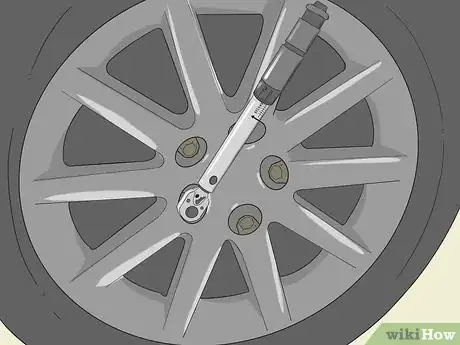 Image titled Use a Torque Wrench Step 9.jpeg