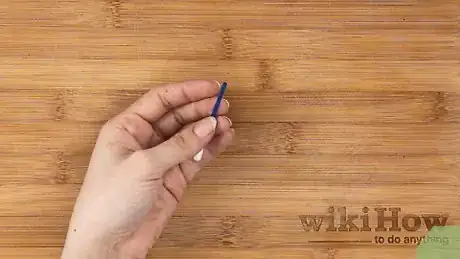 Image titled Make Nail Glue Step 1