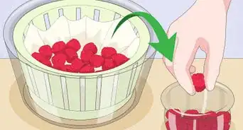 Clean Raspberries