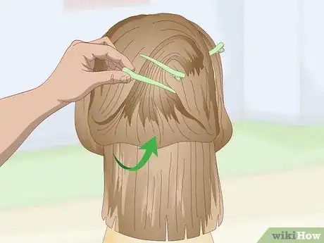 Image titled Cut a Wig Step 10