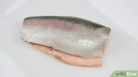 Image titled Freeze Raw Salmon Step 1