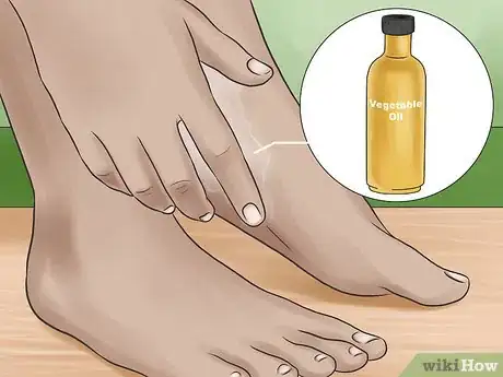 Image titled Shave Dead Skin off Feet Step 3