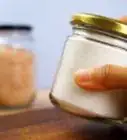 Prevent Salt from Absorbing Moisture
