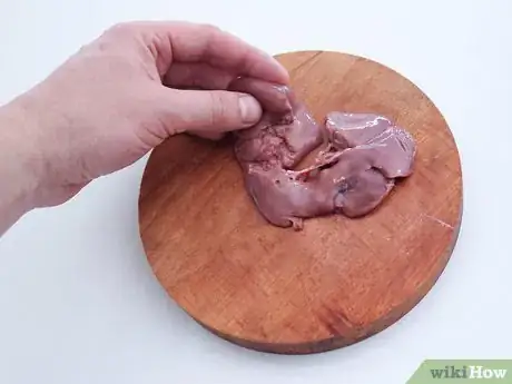 Image titled Clean Chicken Livers Step 5