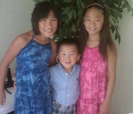 Josh and Alissa with their mom, Susan