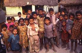 This 2000 image depicted a group of Indian children gathered together in their village located in the state of Uttar Pradesh.
